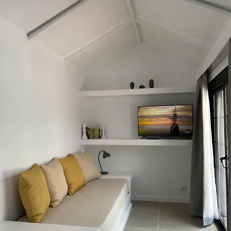 La Concha Del Mar Apartment *