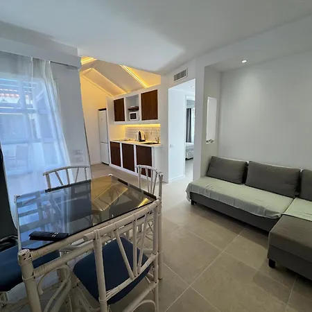 La Concha Del Mar Apartment *